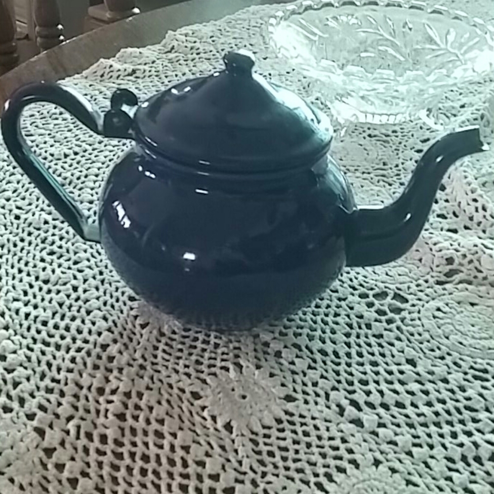 Vintage TEAPOT collectible
